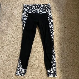 Athleta Leggings with black and white detail